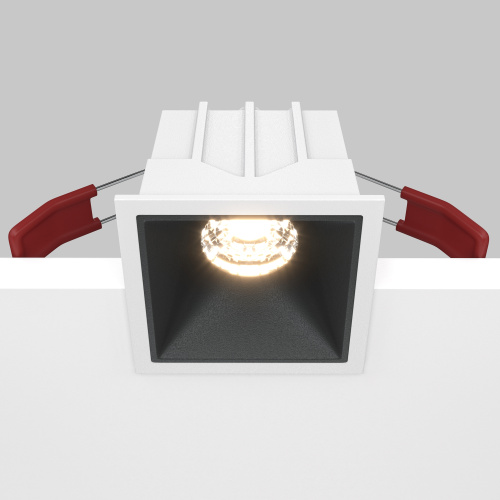 Встраиваемый светильник Maytoni Alfa LED DL043-01-10W3K-D-SQ-WB  фото 4